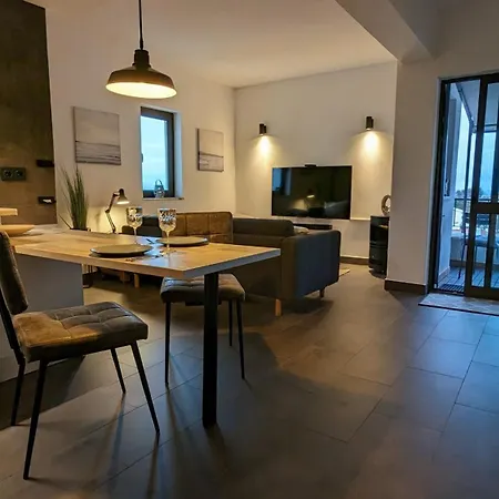 Appartement 202 Lagood