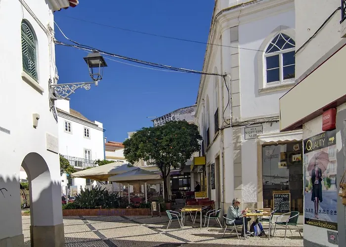 202 Lagood アパート ラゴス